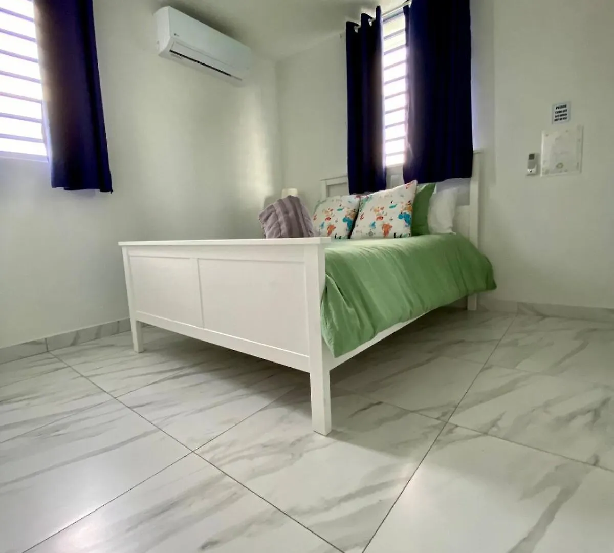 Modern Family Home 5 Minutes From Beach Toa Baja Holiday home