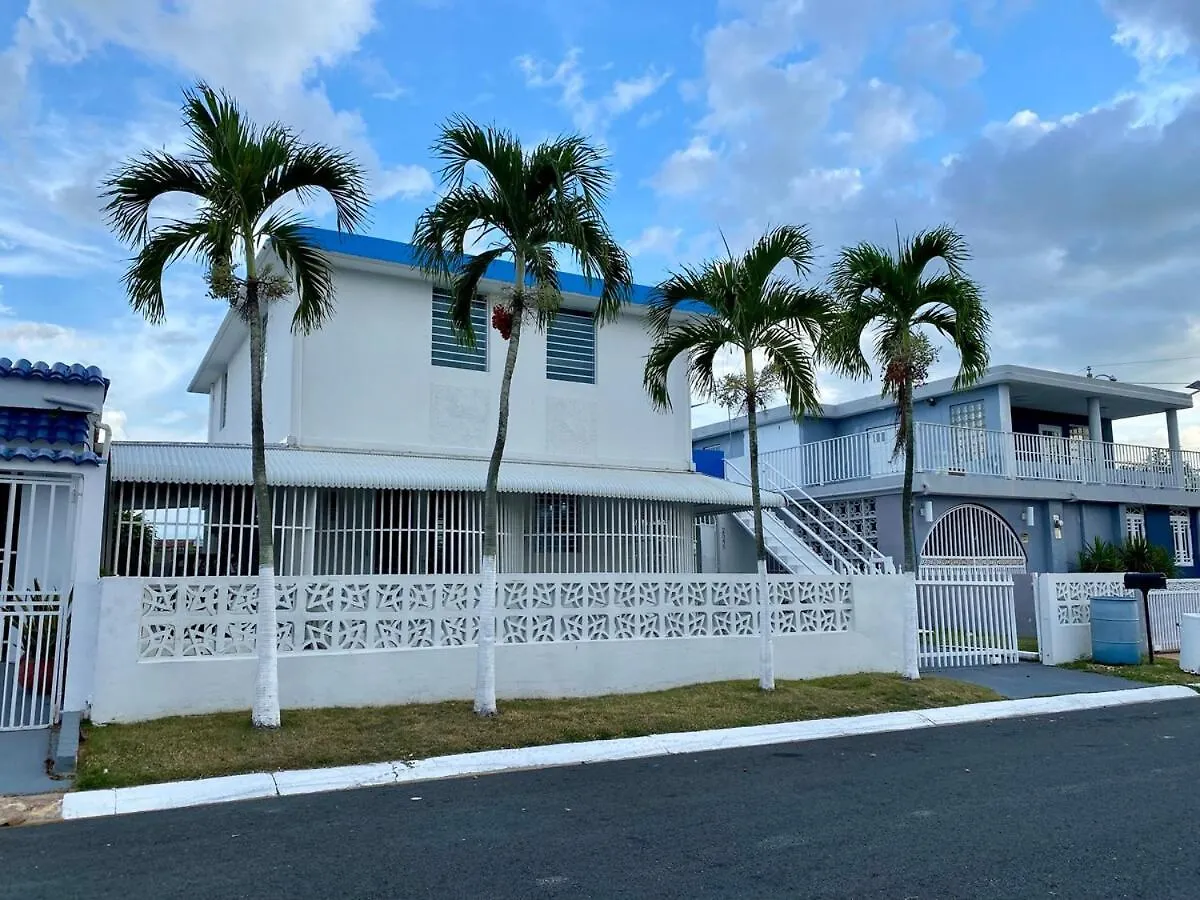 Holiday home Modern Family Home 5 Minutes From Beach Toa Baja